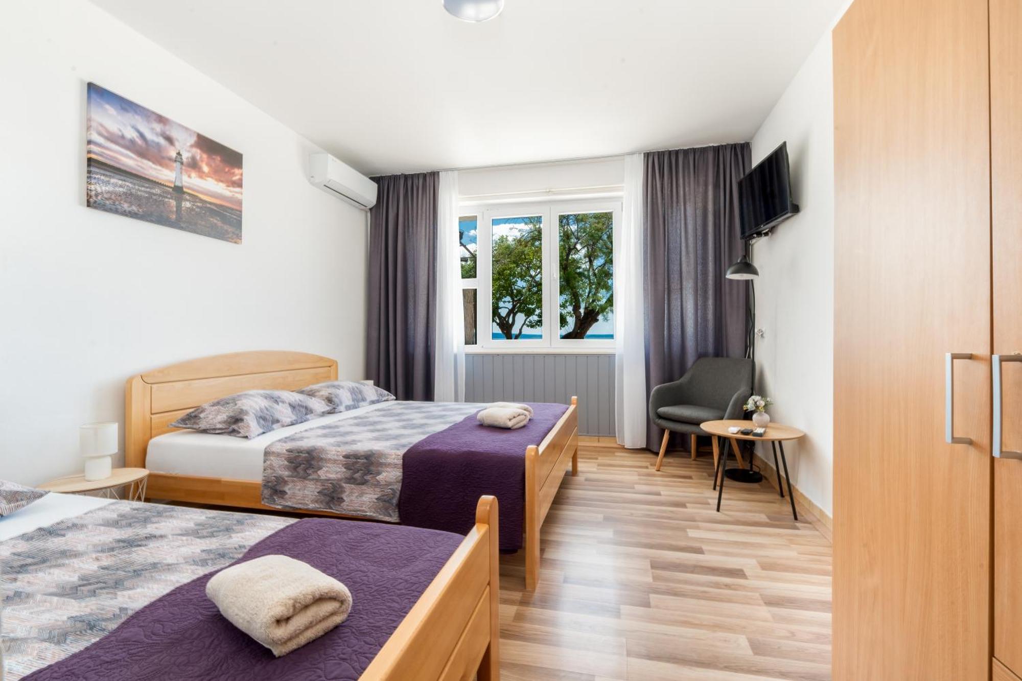 Apartmani Stanka โปดสตรานา ภายนอก รูปภาพ